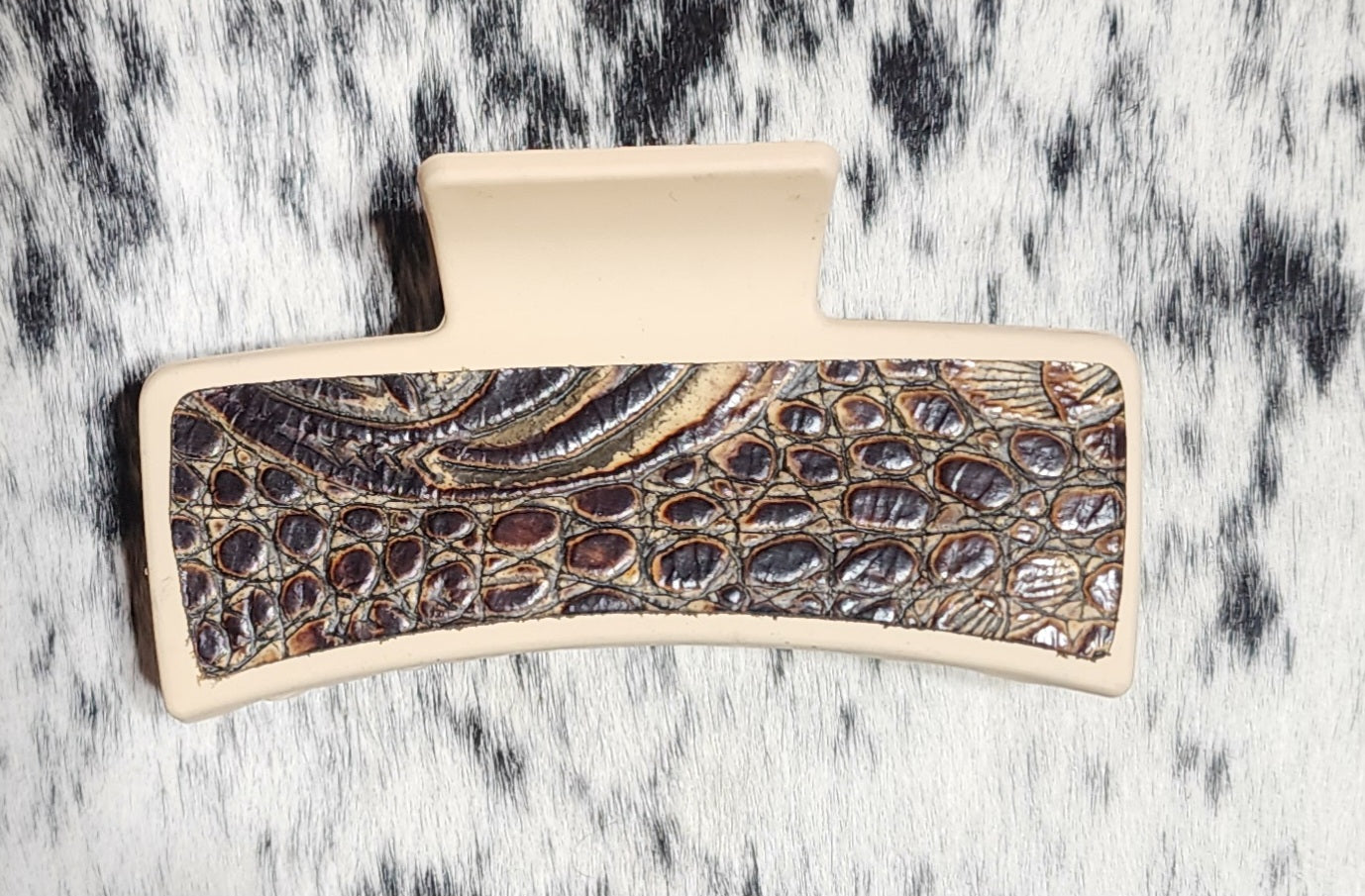 3" Leather Claw Clip