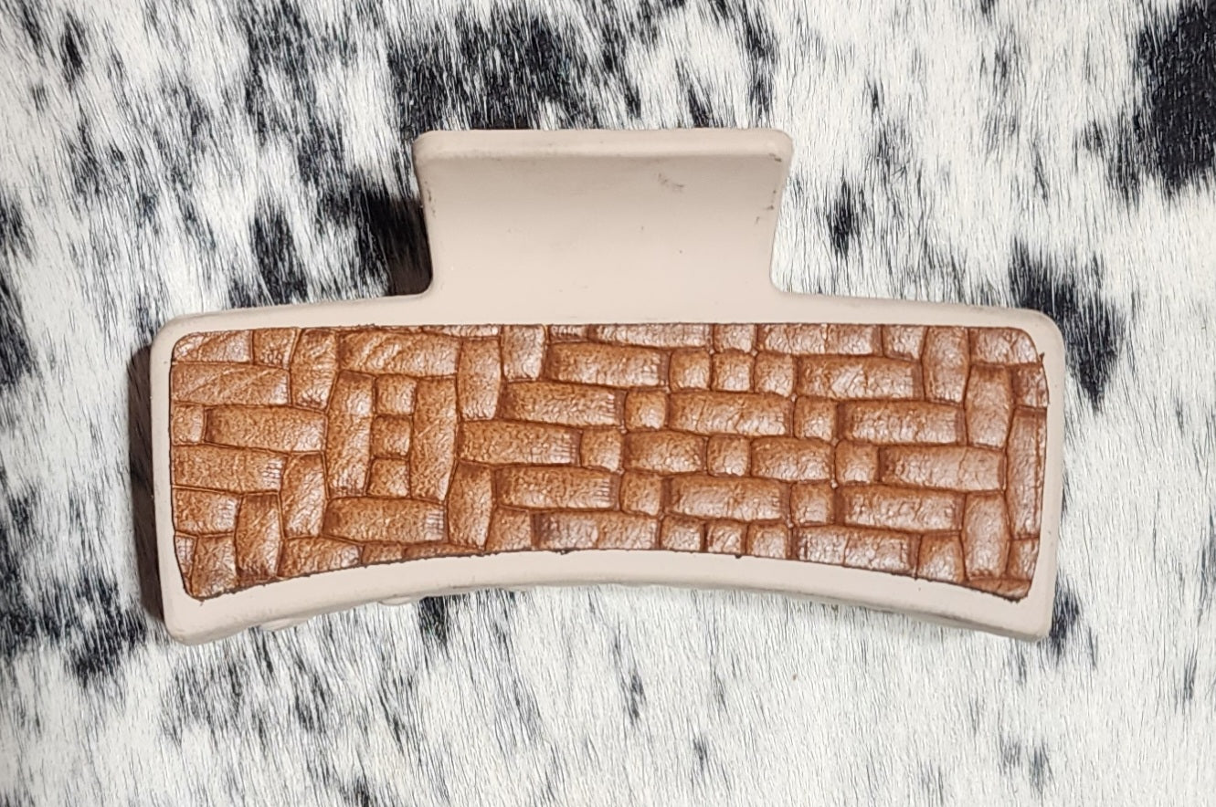 3" Leather Claw Clip